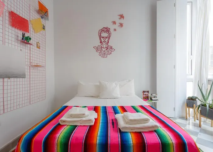 The Queen's Designer By Cadiz4rentals Cádiz