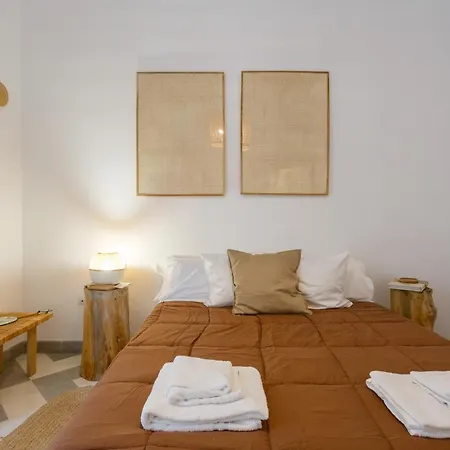 The Queen's Designer By Cadiz4rentals * 카디스