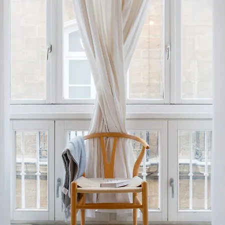 The Queen's Designer By Cadiz4rentals Apartment Cadiz