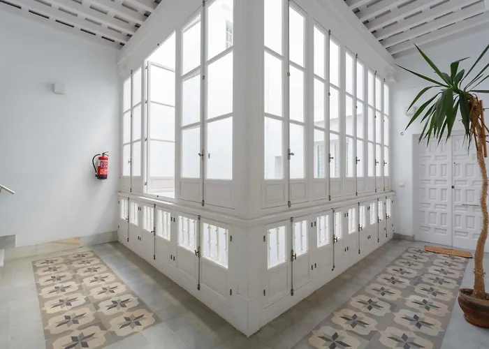 Appartamento The Queen's Designer By Cadiz4rentals